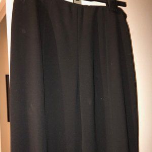 Carlisle Flattering Lightweight Straight Leg Dress Pants